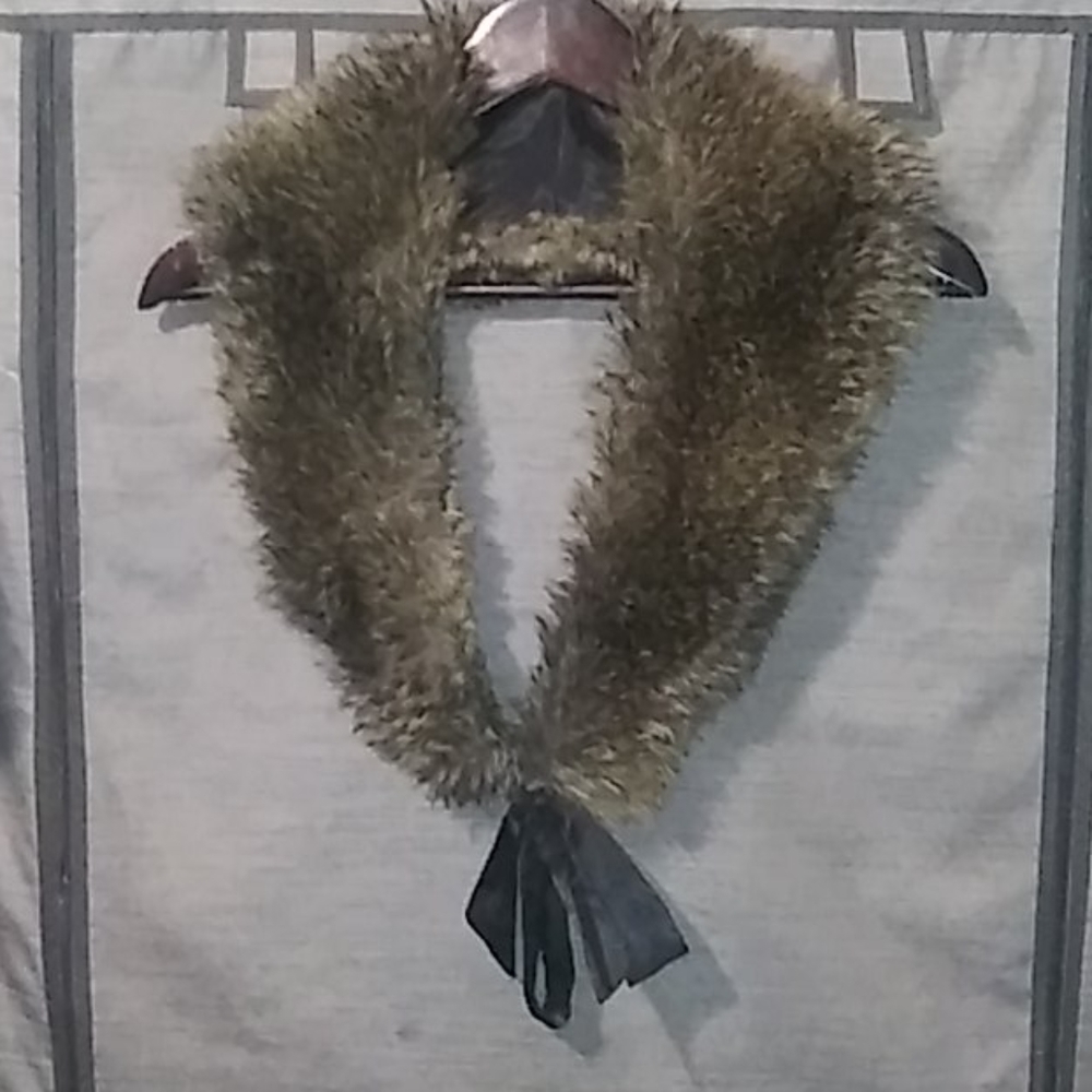 Faux fur stole